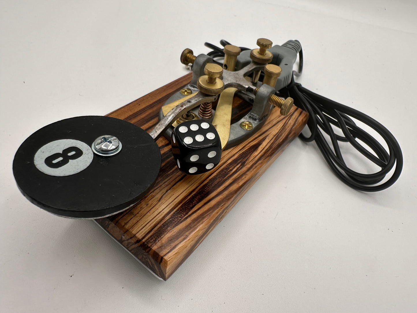 Constant Run Foot Switch (Black8ball)