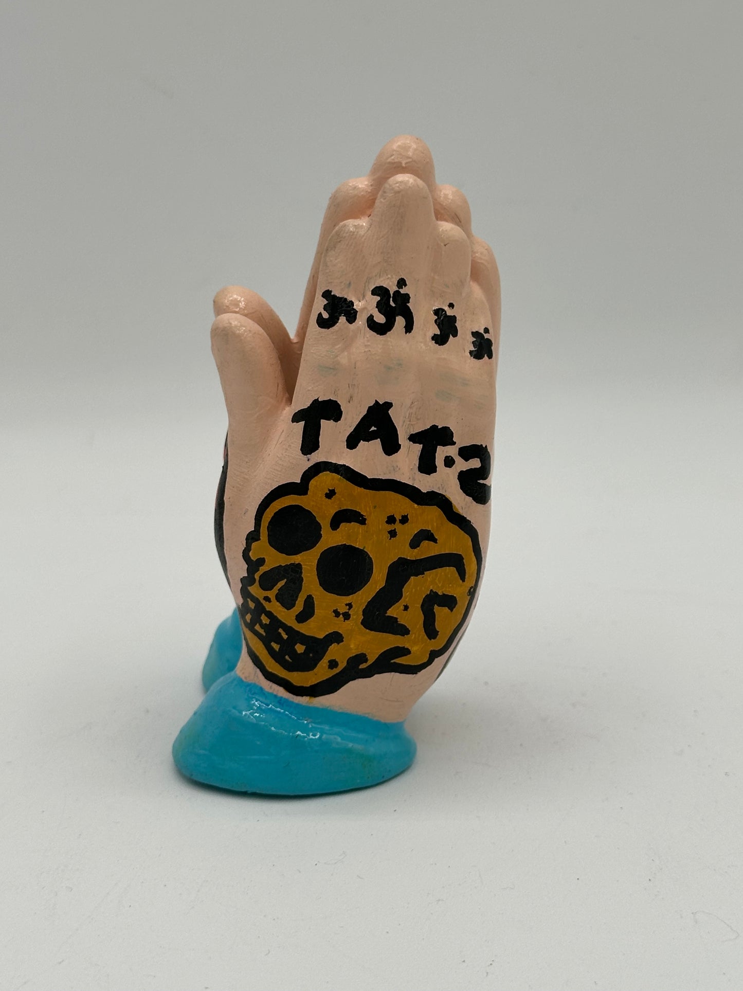 Praying hands (blue)